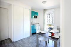 Studio Spacieux