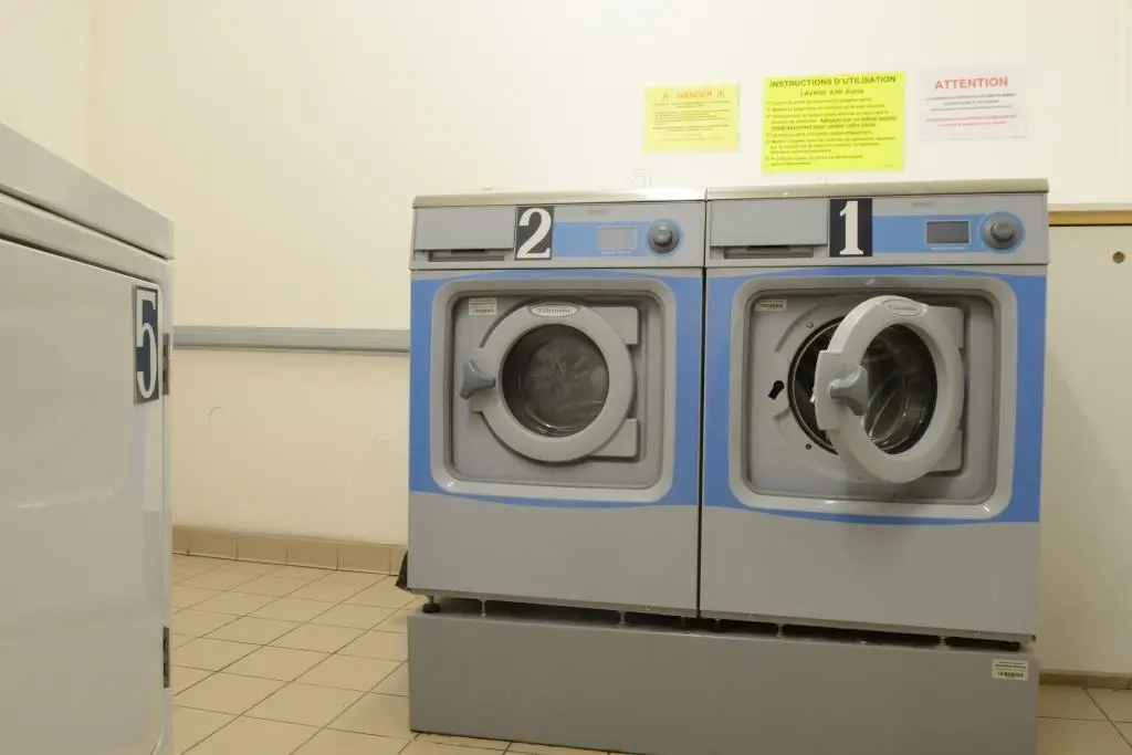 magellan clothes website