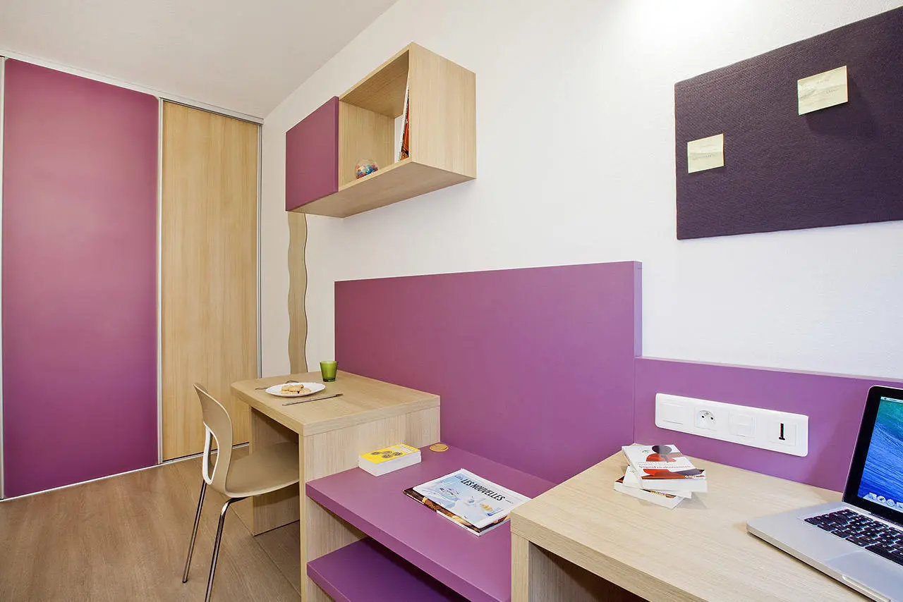 Les Estudines Clemenceau Student Housing At Montpellier With Adele