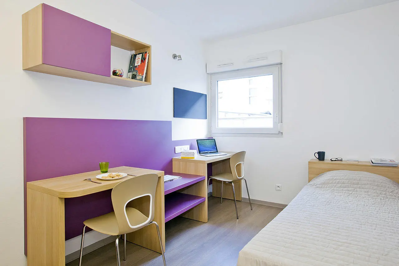 Les Estudines Clemenceau Student Housing At Montpellier With Adele