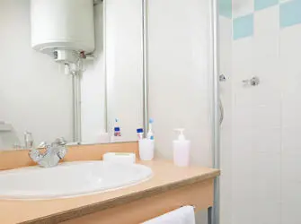 Les Estudines Garibaldi à Lyon 3ème - Salle de bain