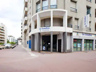 Les Estudines Garibaldi à Lyon 3ème - Entrée de la résidence