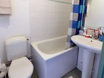Facotel en Saint-Etienne - Salle de bain