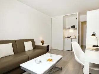Les Estudines du Clos Saint Germain à Paris 20ème - T1