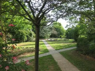 Résidence Jean-Baptiste de La Salle à Cergy - Jardin de la Résidence