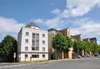Résidence Jean-Baptiste de La Salle à Cergy - La Résidence depuis l'Angle du Boulevard du Port et de la Rue du Brûloir