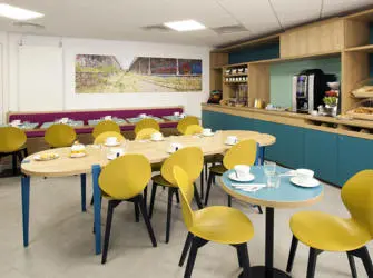 Les Estudines Paris Davout à Paris 20ème - Espace petits déjeuners