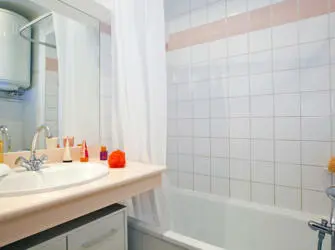 Les Estudines Saint-Dizier in Nancy - Salle de bain