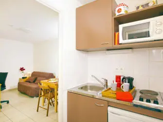 Les Estudines de Provence à Marseille 13ème - Cuisine
