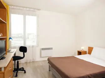 Les Estudines Gallieni à Neuilly-Plaisance - Chambre