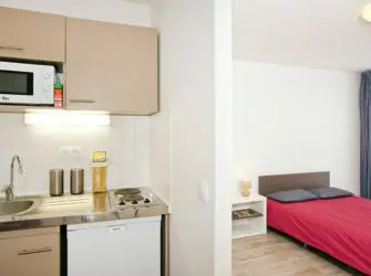 Les Estudines Arago 1 à Montreuil - Studio