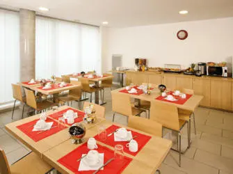 Les Estudines Arago 1 à Montreuil - Cafétéria