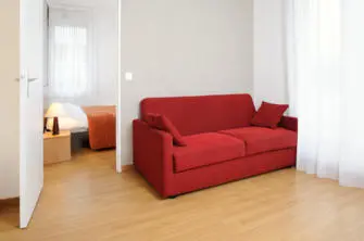 Les Estudines Paris Nanterre in Nanterre - T2 salon et chambre