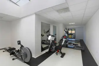Néméa Appart'Etud Aix Sainte Victoire à Aix-en-Provence - SALLE DE SPORT
