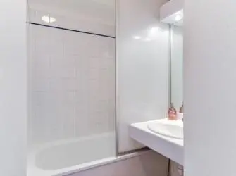 Studéa Aix Centre à Aix-en-Provence - Salle de bain