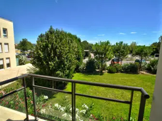 KOSY Appart'Hôtels - Résidence Campus Del Sol Esplanade à Montfavet - Extérieur