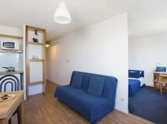 Les Estudines Champollion à Dijon - Chambre & séjour