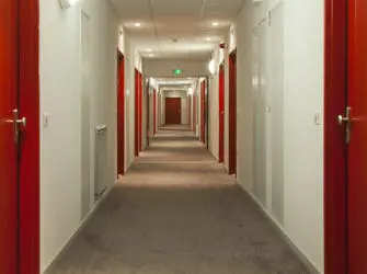 Les Estudines Drouet d'Erlon à Reims - Couloir