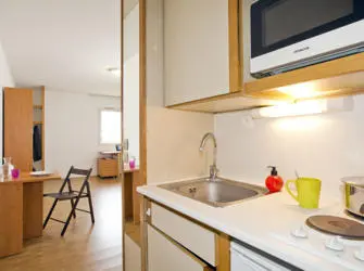 Les Estudines Saint-Christophe à Cergy - Cuisine