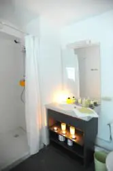 Les Estudines Pasteur à Euralille - Salle de bain