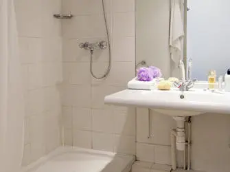 Les Estudines République à Paris 11ème - Salle de bain