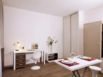 Les Estudines République à Paris 11ème - Bureau
