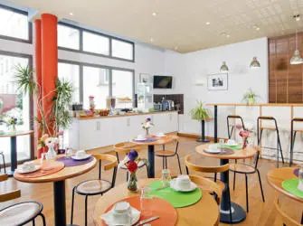 Les Estudines Normandie à Sotteville-les-Rouen - Cafétéria