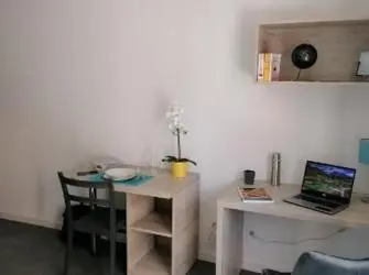 Gestetud Campus Design en Saint-Etienne - Pièce à vivre / Bureau