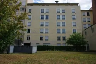 Résidence Alliance à Villeurbanne - la résidence vue du jardin