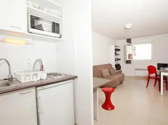 Les Estudines Castellane à Marseille 6ème - T2 - Cuisine