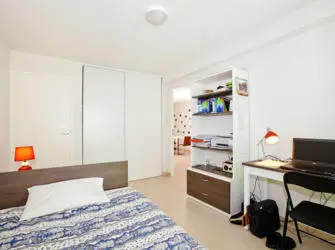 Les Estudines Castellane à Marseille 6ème - T2 - Chambre