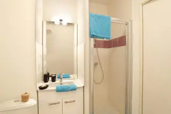 Néméa Appart'Etud Lyon 8 à Lyon 8ème - Salle de bain