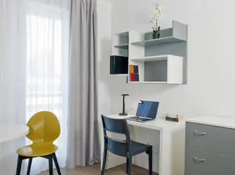 Les Estudines Massy Palaiseau à Massy - Bureau