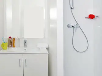 Les Estudines Massy Palaiseau à Massy - Salle d'eau