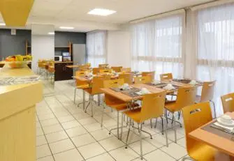 Les Estudines Ducs de Bretagne à Nantes - Salle petits déjeuners
