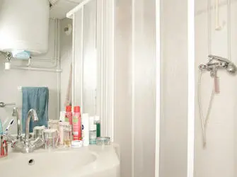 Les Estudines Le Clip 2 à Lyon 3ème - Salle de bain