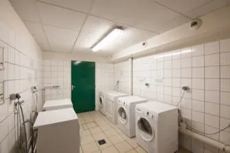 Stud'City Résidence Sacha Guitry in Clermont-Ferrand - Laverie