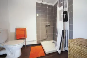 Les Triades à Toulouse - salle d'eau