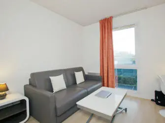 Les Estudines Nantes La Beaujoire à Nantes - Studio