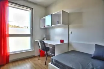 Studéa Bordeaux Bastide en Cenon - bureau