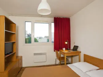 Les Estudines Flandre-Gambetta à Lille - Chambre