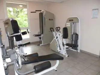 Gestetud Univers Studio à Villeurbanne - appareils de sport N°1