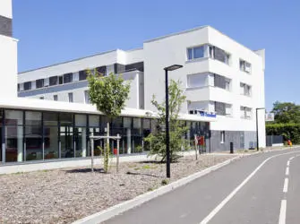Les Estudines Saint-Quentin-en-Yvelines à Montigny-le-Bretonneux - Façade