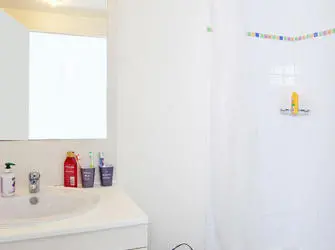 Les Estudines Les Académies de Vincennes à Vincennes - Salle de bain