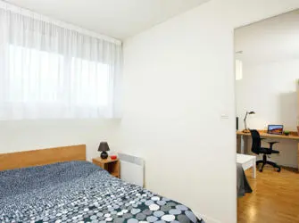 Les Estudines Rennes Longs Champs à Rennes - T2 - Chambre
