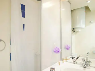 Les Estudines Saint-Jérôme à Marseille 13ème - Salle de bain