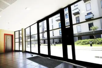 Gestetud Campus Parc à Villeurbanne - Hall