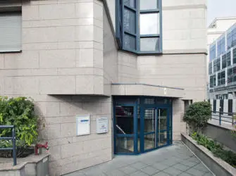 Les Estudines Paris Levallois à Levallois-Perret - Entrée de la résidence