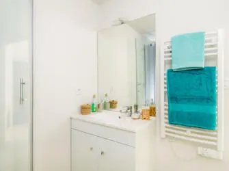 Résidence Studently Newton à Toulouse - T1 25m² espace salle de bain