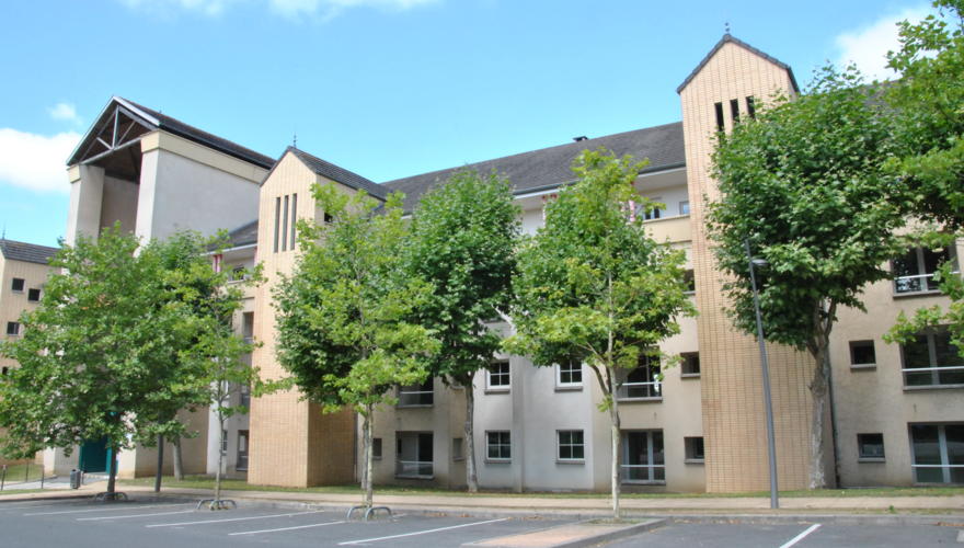 La Résidence depuis le Boulevard du Port (1/2) - Résidence Jean-Baptiste de La Salle